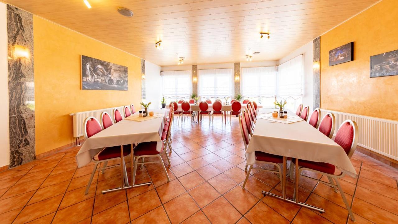Pension & Gaststaette Zur Salzgrube Sondershausen Extérieur photo